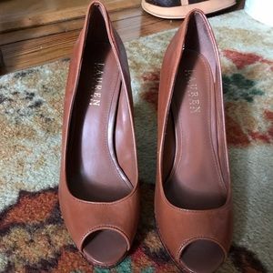 Ralph Lauren Heels ❤️